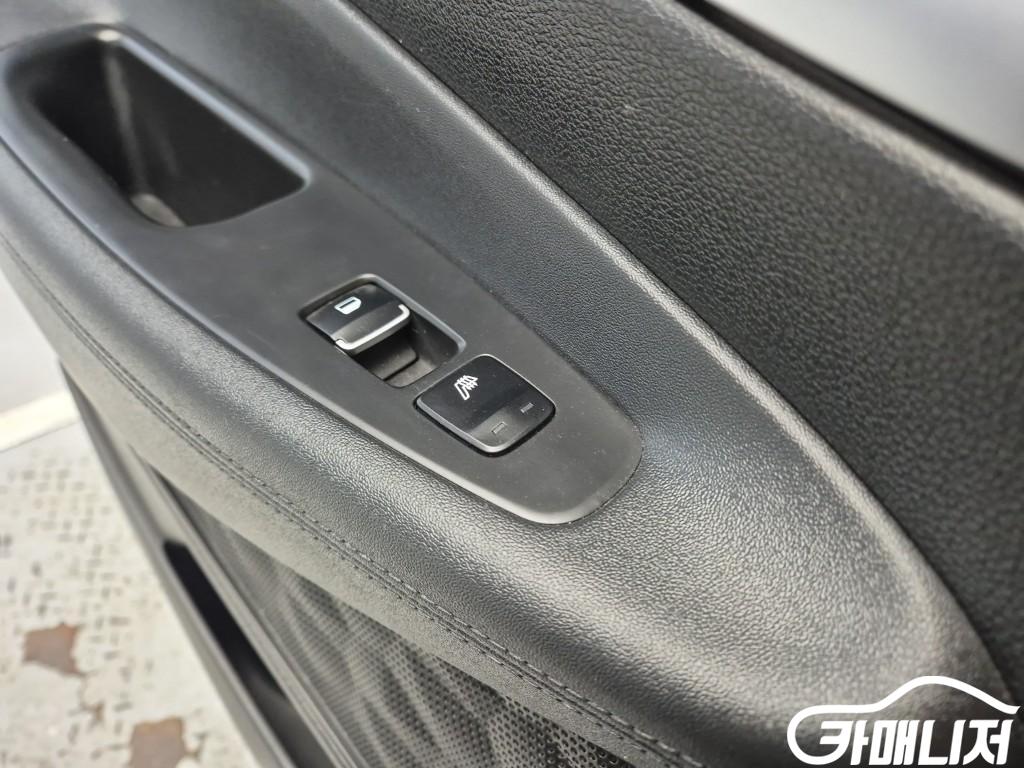 Hyundai Santa Fe Santa Fe TM Diesel 2.2 2WD thumbnail 19