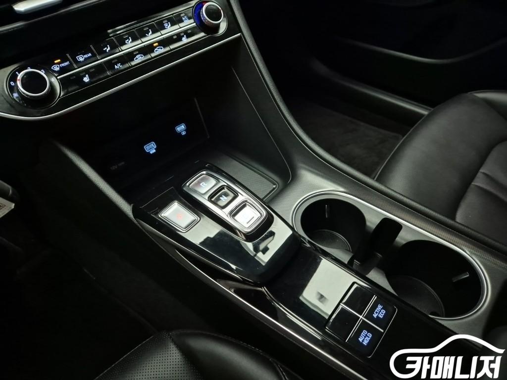 Hyundai Sonata 2.0 Smart thumbnail 7