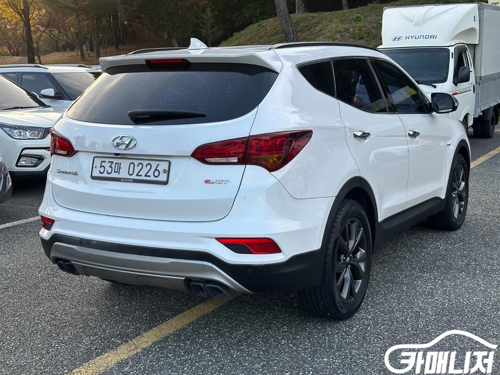 Hyundai Santa Fe Santa Fe The Prime Diesel 2.0 2WD thumbnail 4