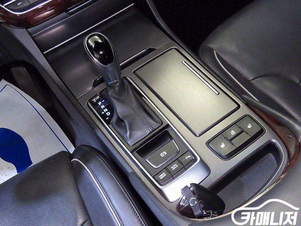 Hyundai Aslan G300 Modern thumbnail 12