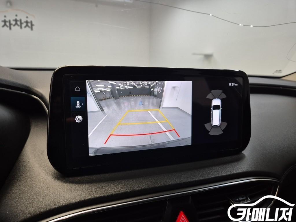 Hyundai Santa Fe The New Santa Fe Diesel 2.2 4WD Premium Choice thumbnail 14