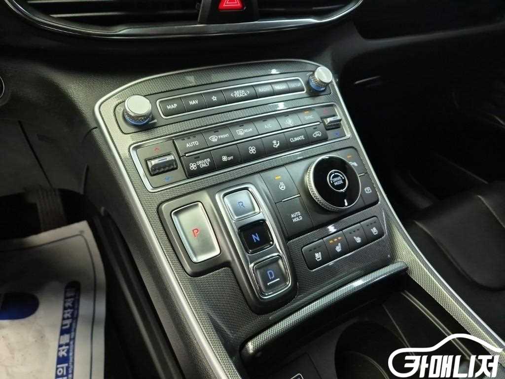 Hyundai Santa Fe The New Santa Fe Hybrid 1.6 2WD Prestige thumbnail 8