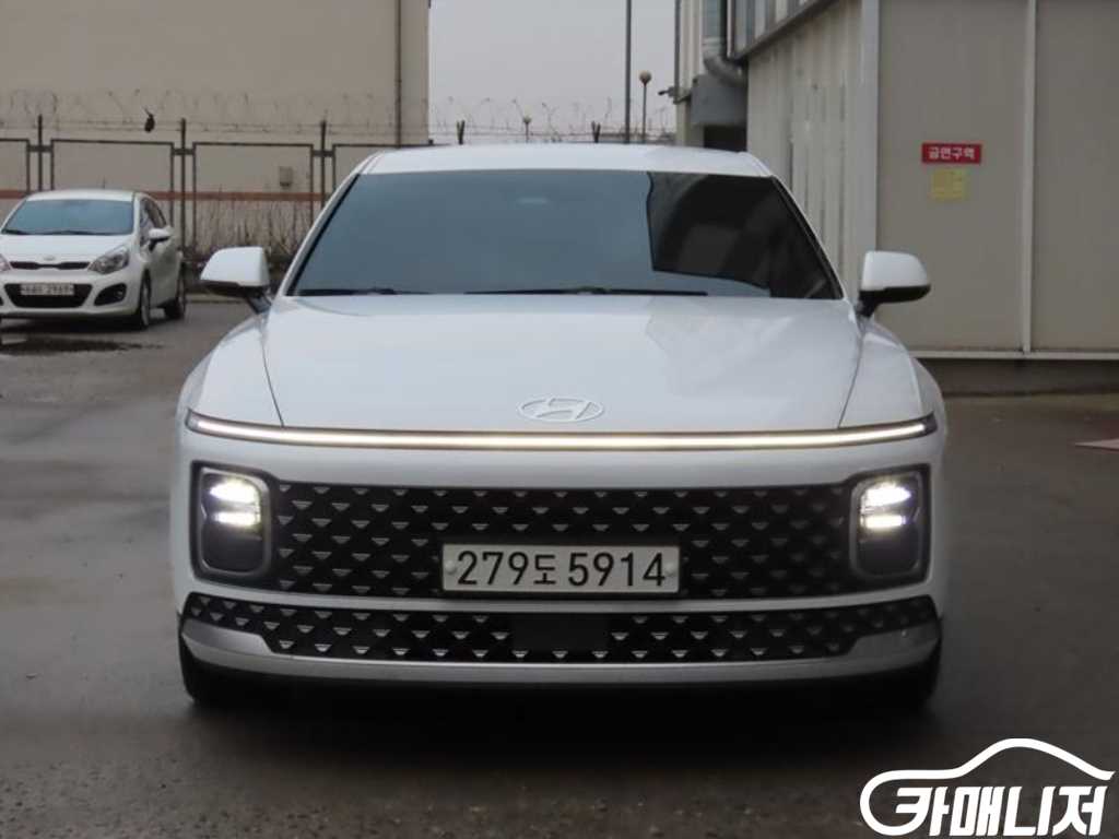 Hyundai Grandeur Grandeur Hybrid Premium