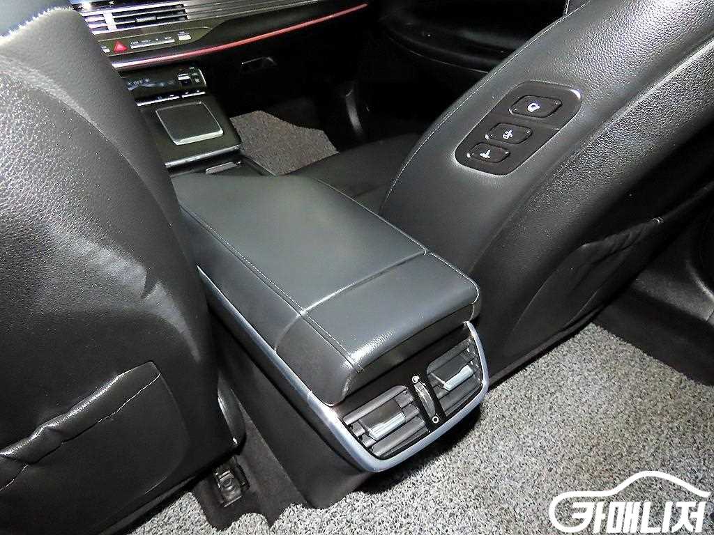 Hyundai Grandeur The New Grandeur IG LPI 3.0 Exclusive thumbnail 15