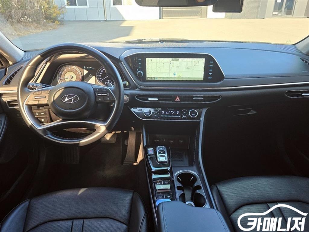 Hyundai Sonata 2.0 Premium Peulreoseu thumbnail 5