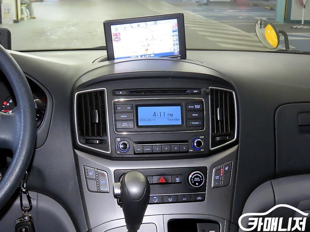 Hyundai Starex The New Grand Starex Child Safety Vehicle LPi thumbnail 12