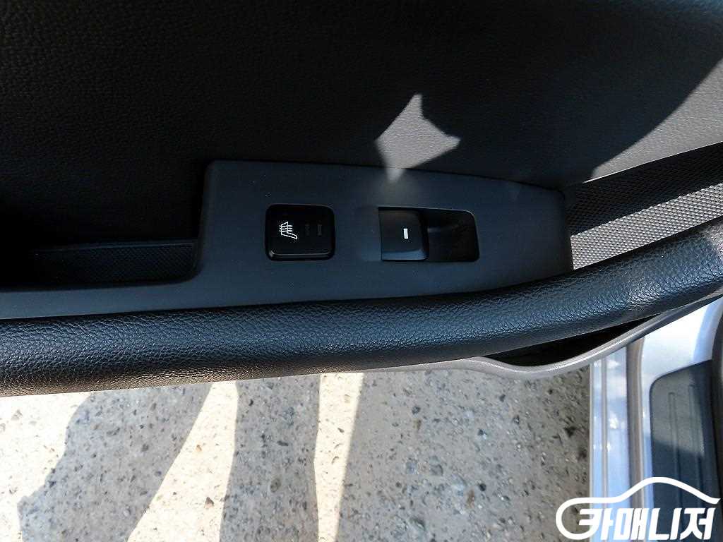 Hyundai Sonata 2.0 Smart thumbnail 17