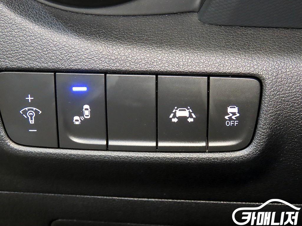 Hyundai Kona 1.6 Turbo 2WD thumbnail 14