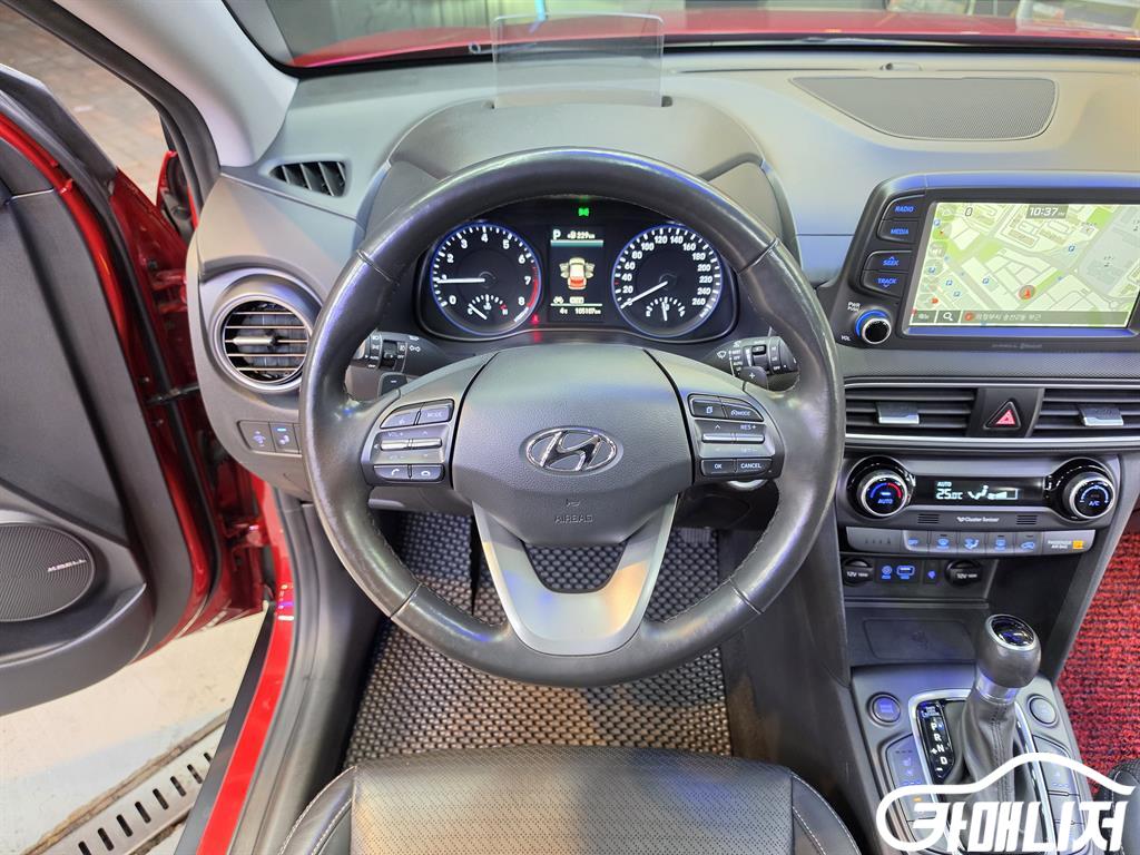 Hyundai Kona 1.6 Turbo 4WD thumbnail 11