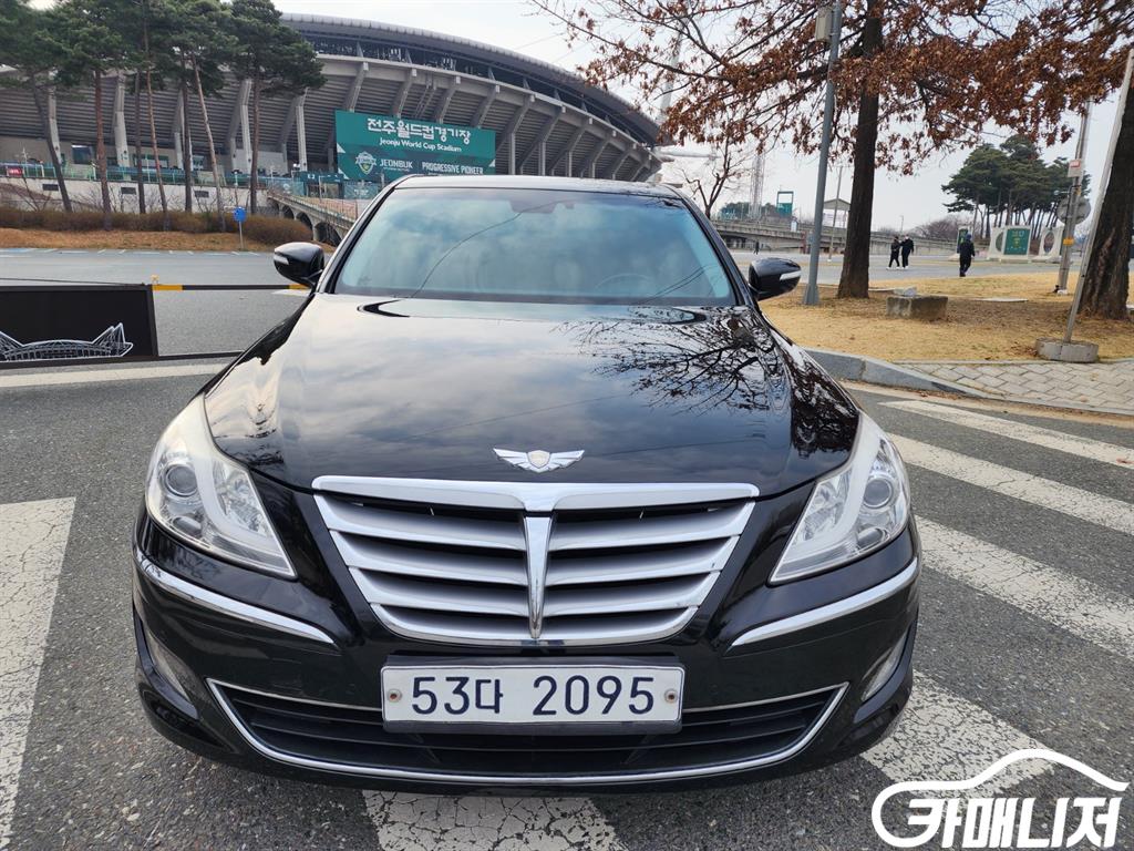 Hyundai Genesis BH330 LUXYRY