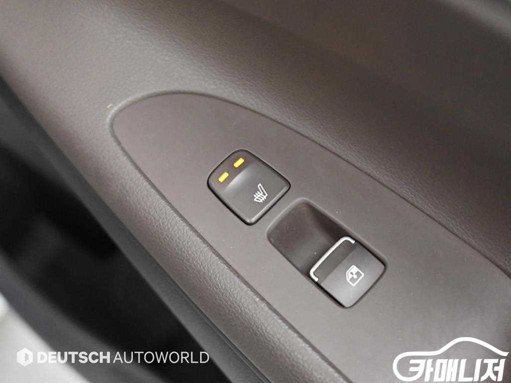 Hyundai Grandeur The New Grandeur IG 2.5 Premium Choice thumbnail 16