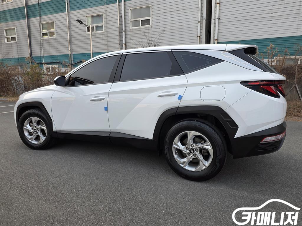 Hyundai Tucson Gasoline 1.6 Turbo 2WD Modern thumbnail 19