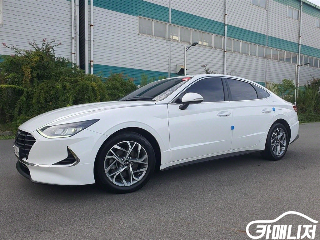 Hyundai Sonata 2.0 Premium