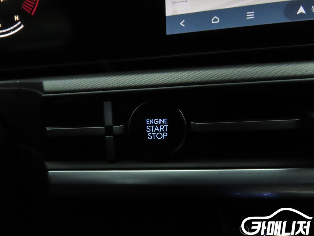 Hyundai Santa Fe Santa Fe MX5 Gasoline 2.5T 2WD Exclusive thumbnail 15