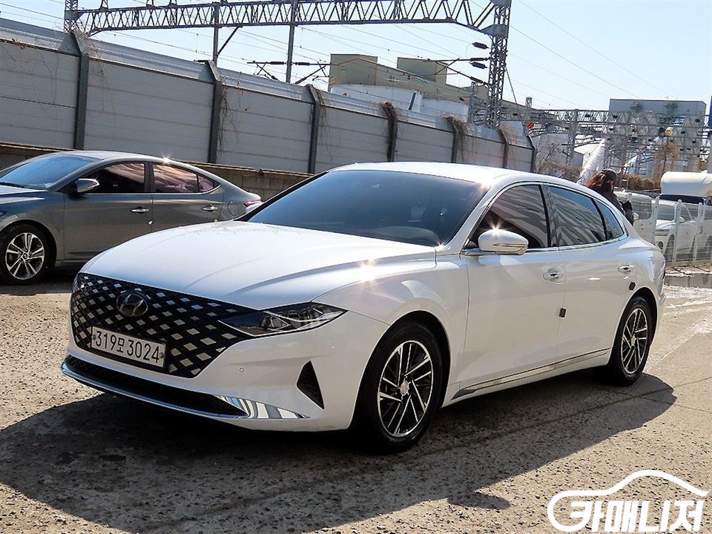 Hyundai Grandeur The New Grandeur IG 2.5 Premium Choice thumbnail 2