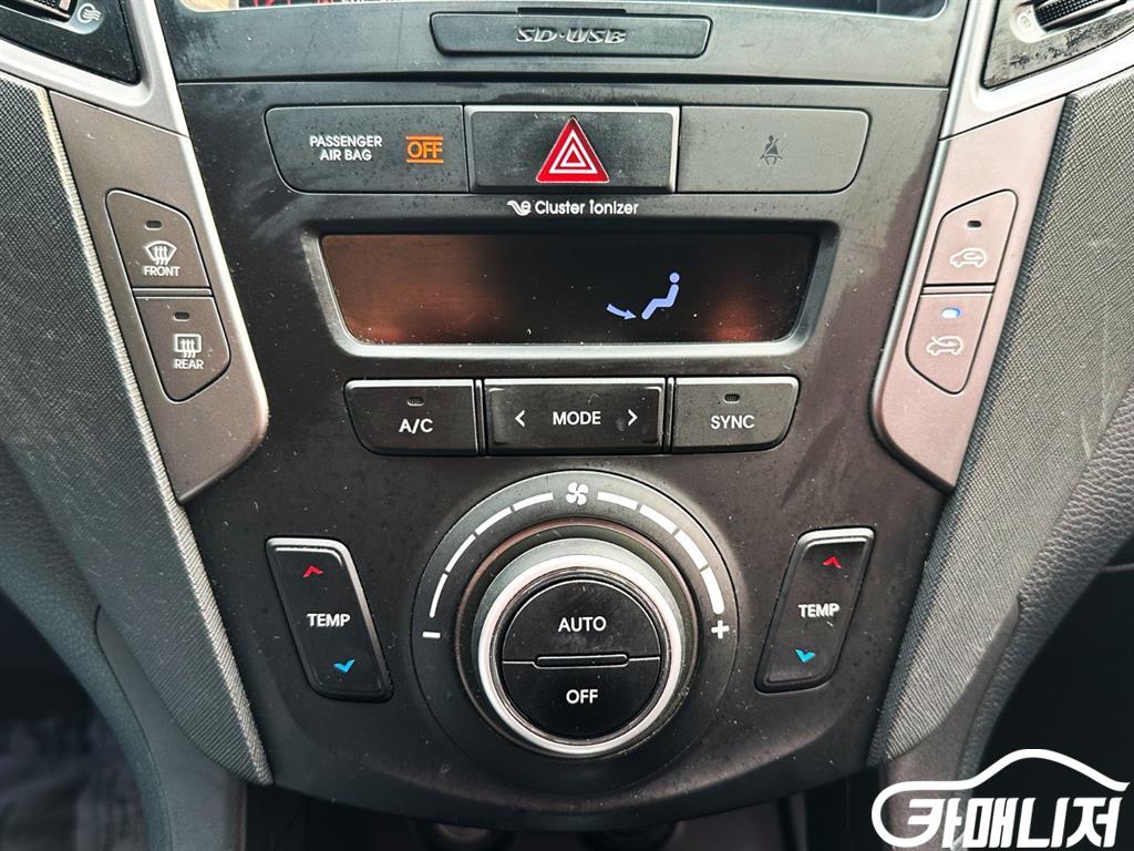 Hyundai Santa Fe Santa Fe The Prime Diesel 2.0 2WD thumbnail 12