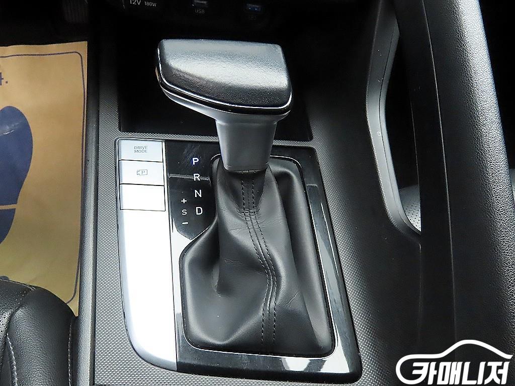 Hyundai Avante 1.6 Modern thumbnail 10