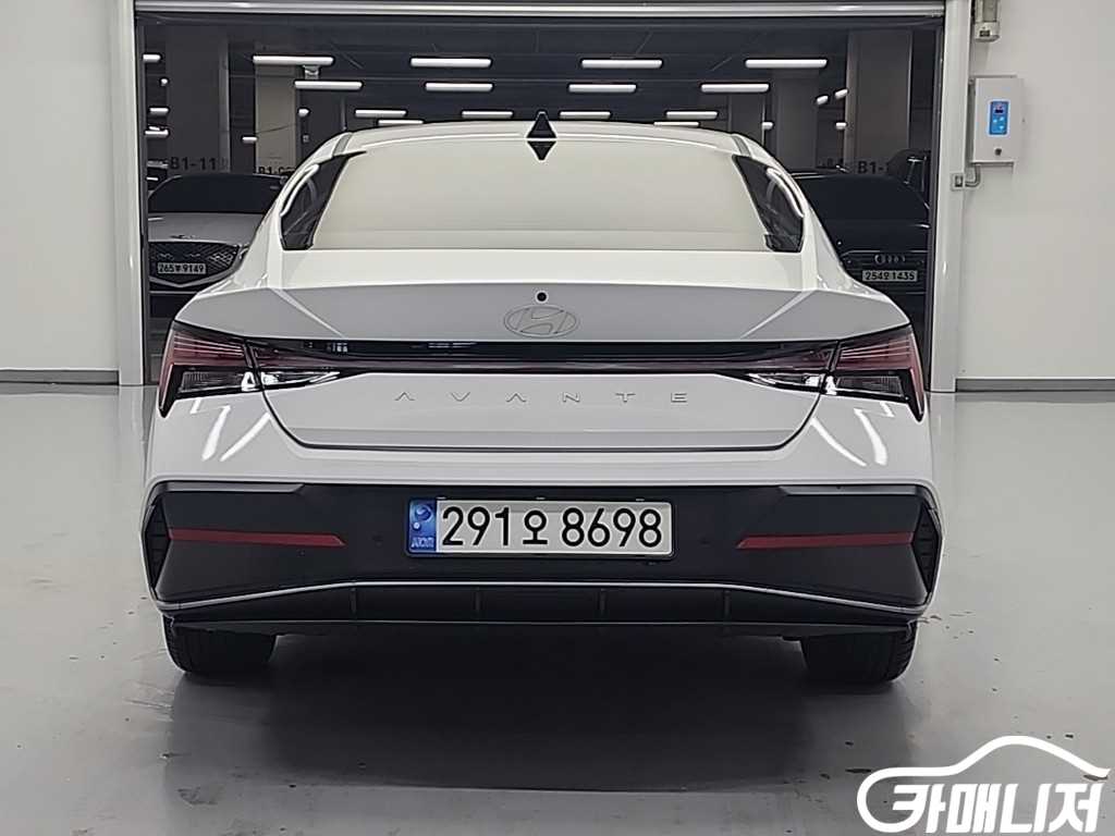 Hyundai Avante The New Avante Hybrid 1.6 HEV thumbnail 3