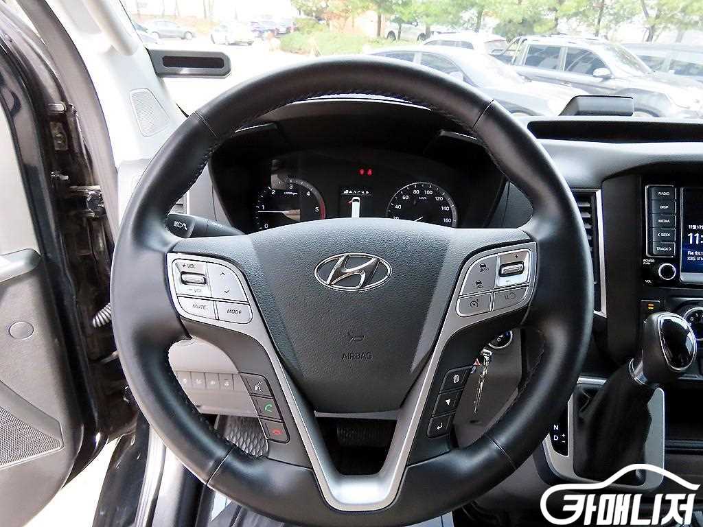 Hyundai Solati Luxury thumbnail 9