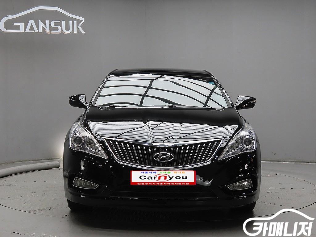 Hyundai Grandeur Grandeur HG Hybrid PREMIUM