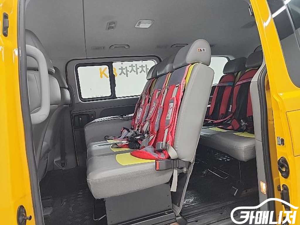 Hyundai Starex The New Grand Starex Child Safety Vehicle thumbnail 12