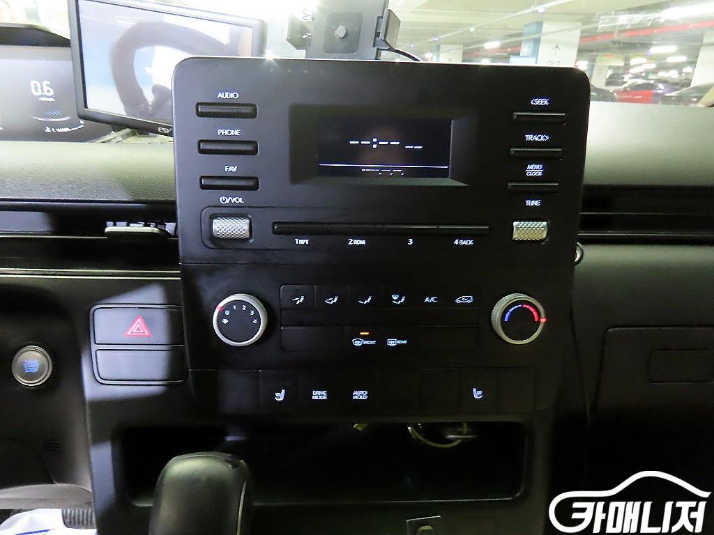 Hyundai Staria LPG Cargo Modern thumbnail 11