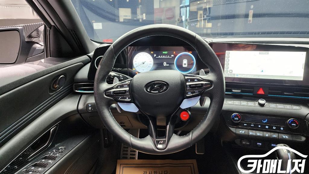 Hyundai Avante 2.0 N thumbnail 14