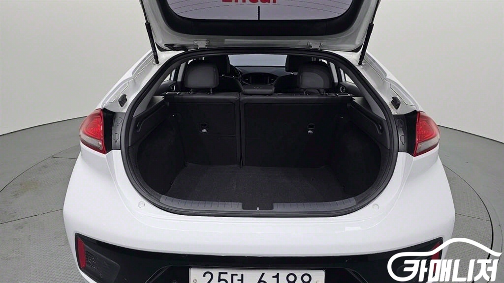 Hyundai Ioniq N thumbnail 20