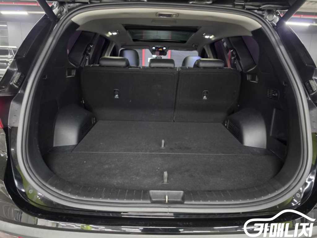 Hyundai Santa Fe The New Santa Fe Diesel 2.2 2WD Premium Choice thumbnail 15