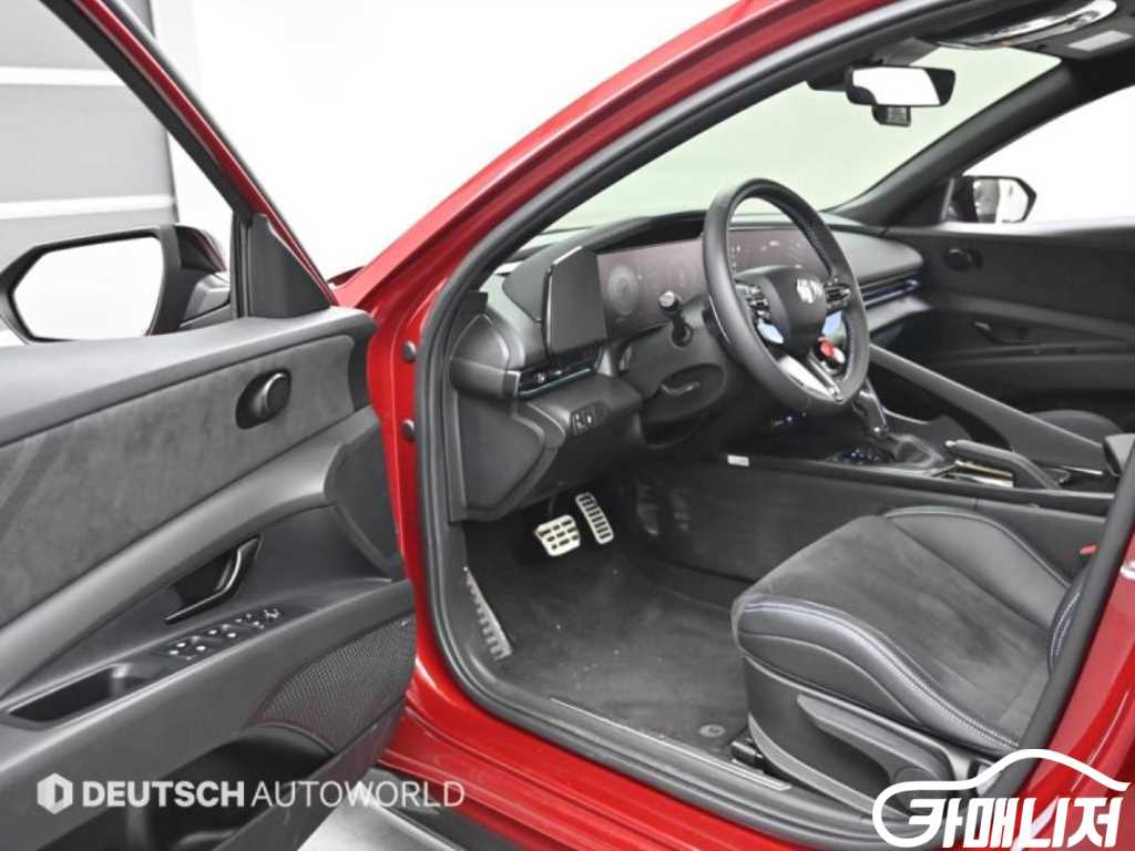 Hyundai Avante The New Avante 2.0 N thumbnail 11