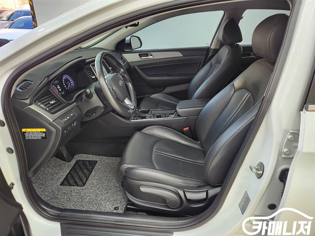 Hyundai Sonata Sonata New Rise 2.0 Smart thumbnail 8