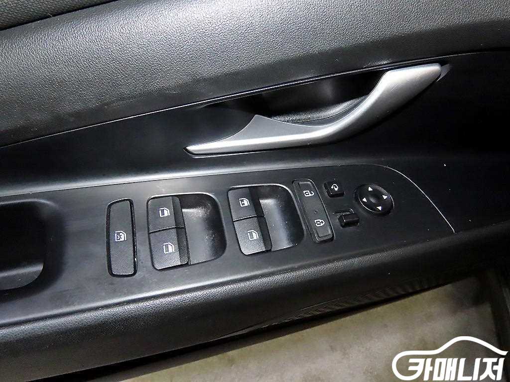 Hyundai Avante 1.6 Modern thumbnail 13