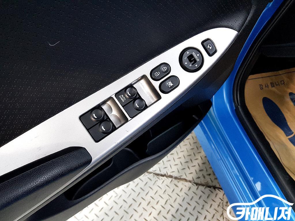 Hyundai Accent AccentFacelift 1.4VVT Modern thumbnail 11