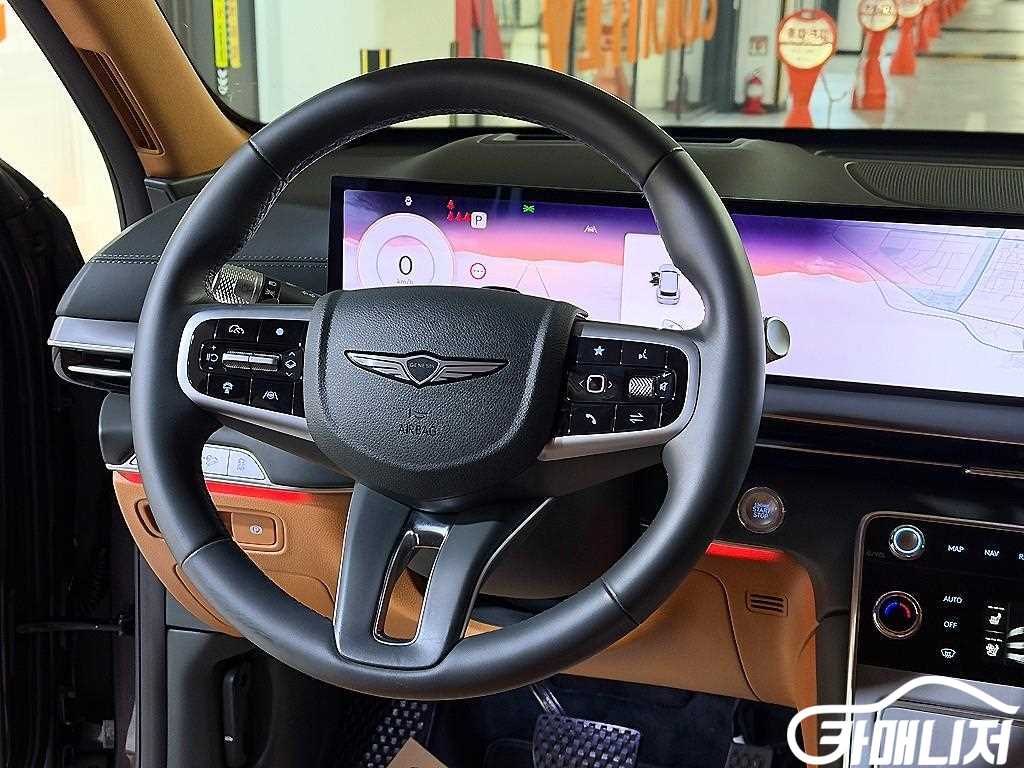 Genesis GV80 Gasoline 2.5T AWD thumbnail 9