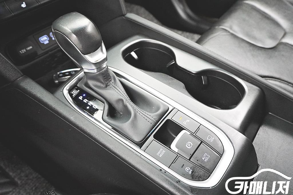 Hyundai Santa Fe Santa Fe TM Diesel 2.0 2WD thumbnail 16