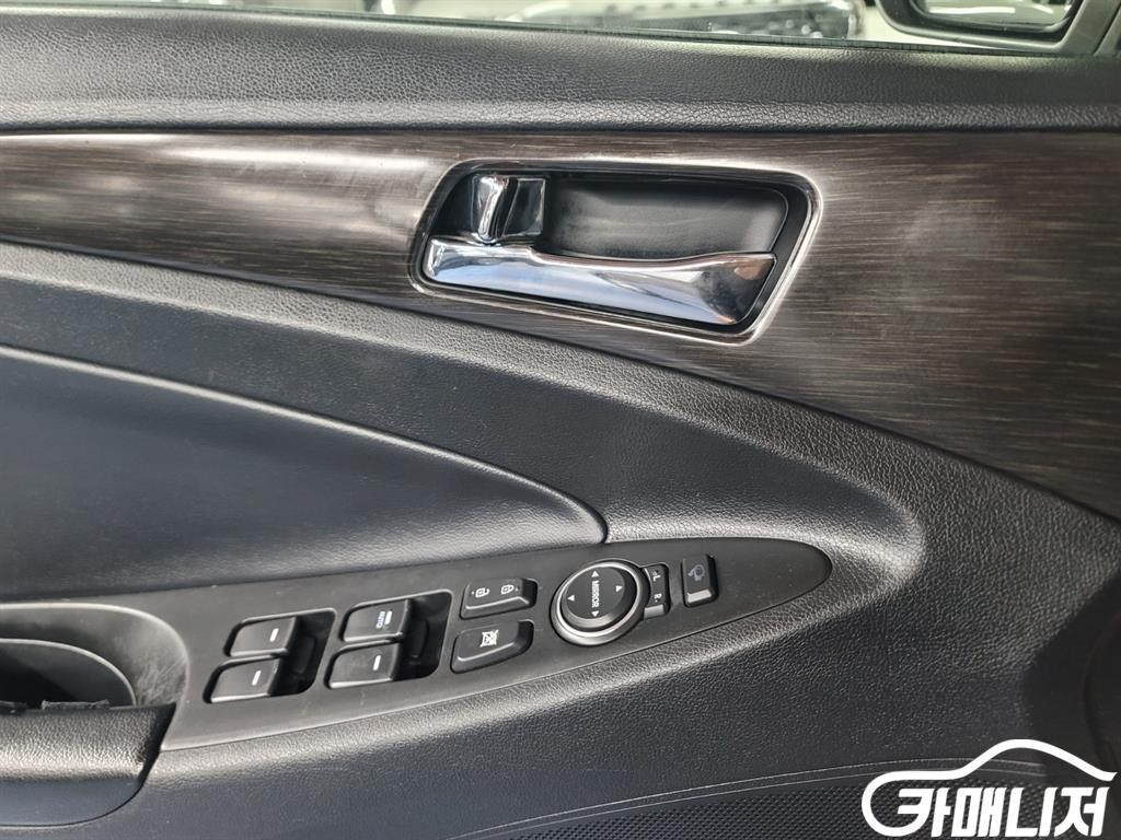 Hyundai Sonata Sonata Deo Brilliant CVVL Smart thumbnail 9