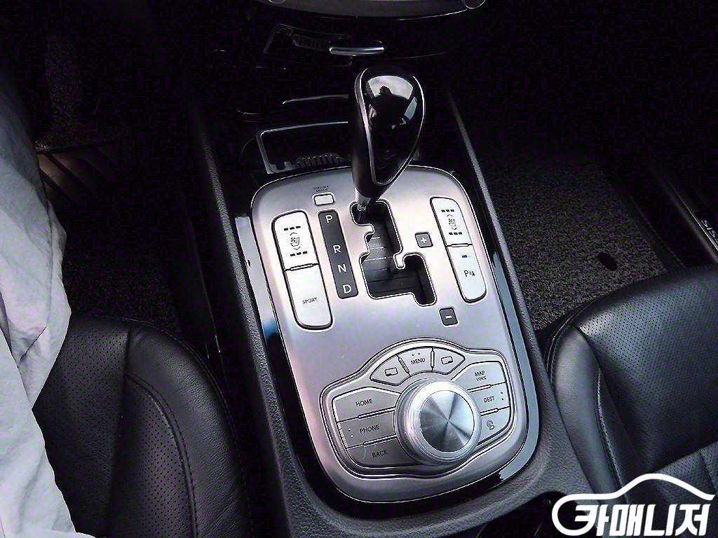 Hyundai Genesis BH330 PREMIUM thumbnail 10