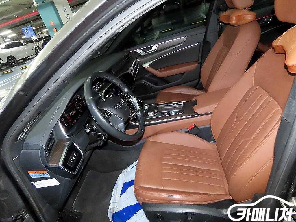 Audi A6 45 TFSI Premium thumbnail 6
